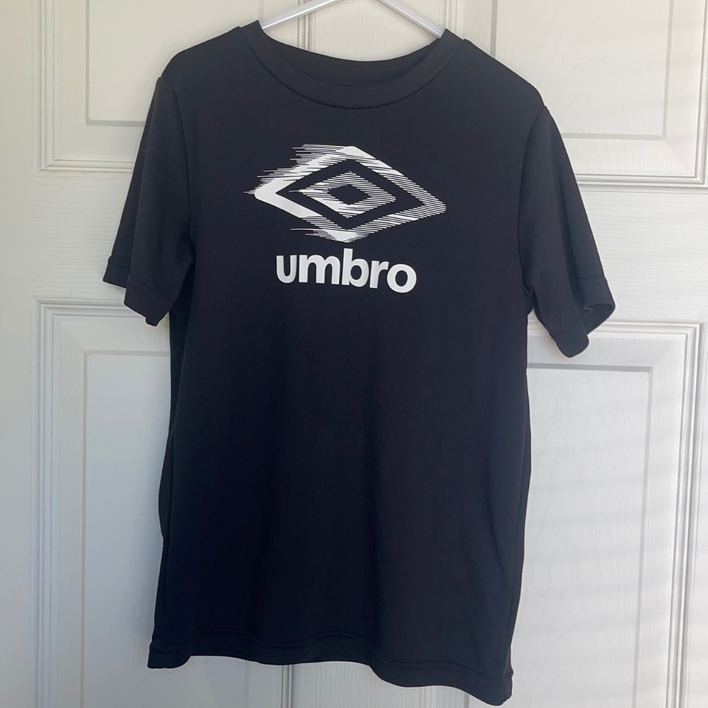 Umbro Boys Quick Dry Shirt